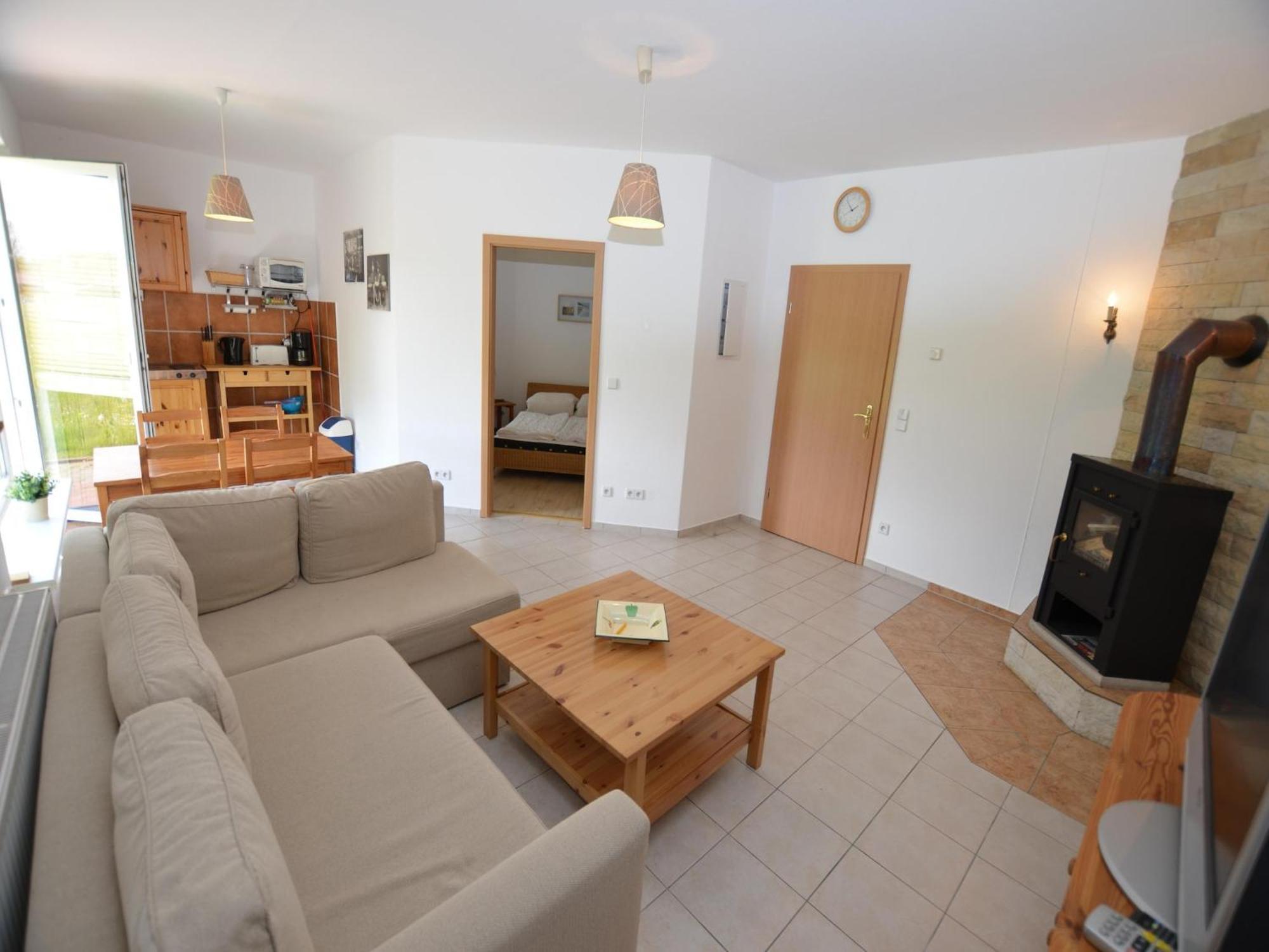Apartment In Bohemian With Private Terrace Dolni Lanov Eksteriør billede